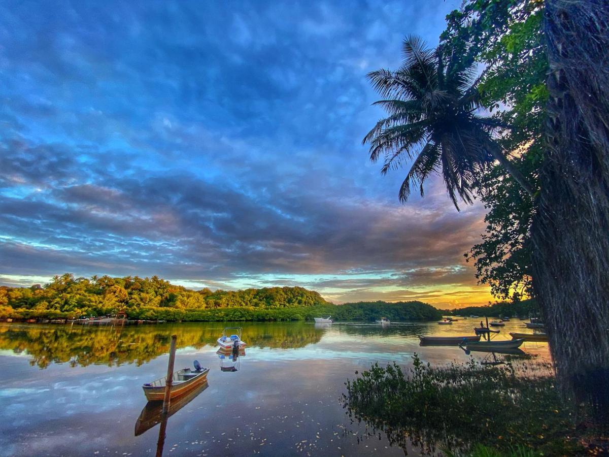 Casinha Azul na beira do Rio Caraíva Exterior foto