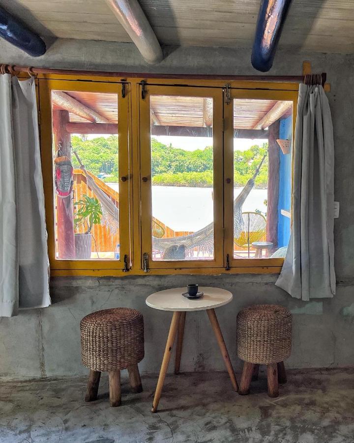 Casinha Azul na beira do Rio Caraíva Exterior foto