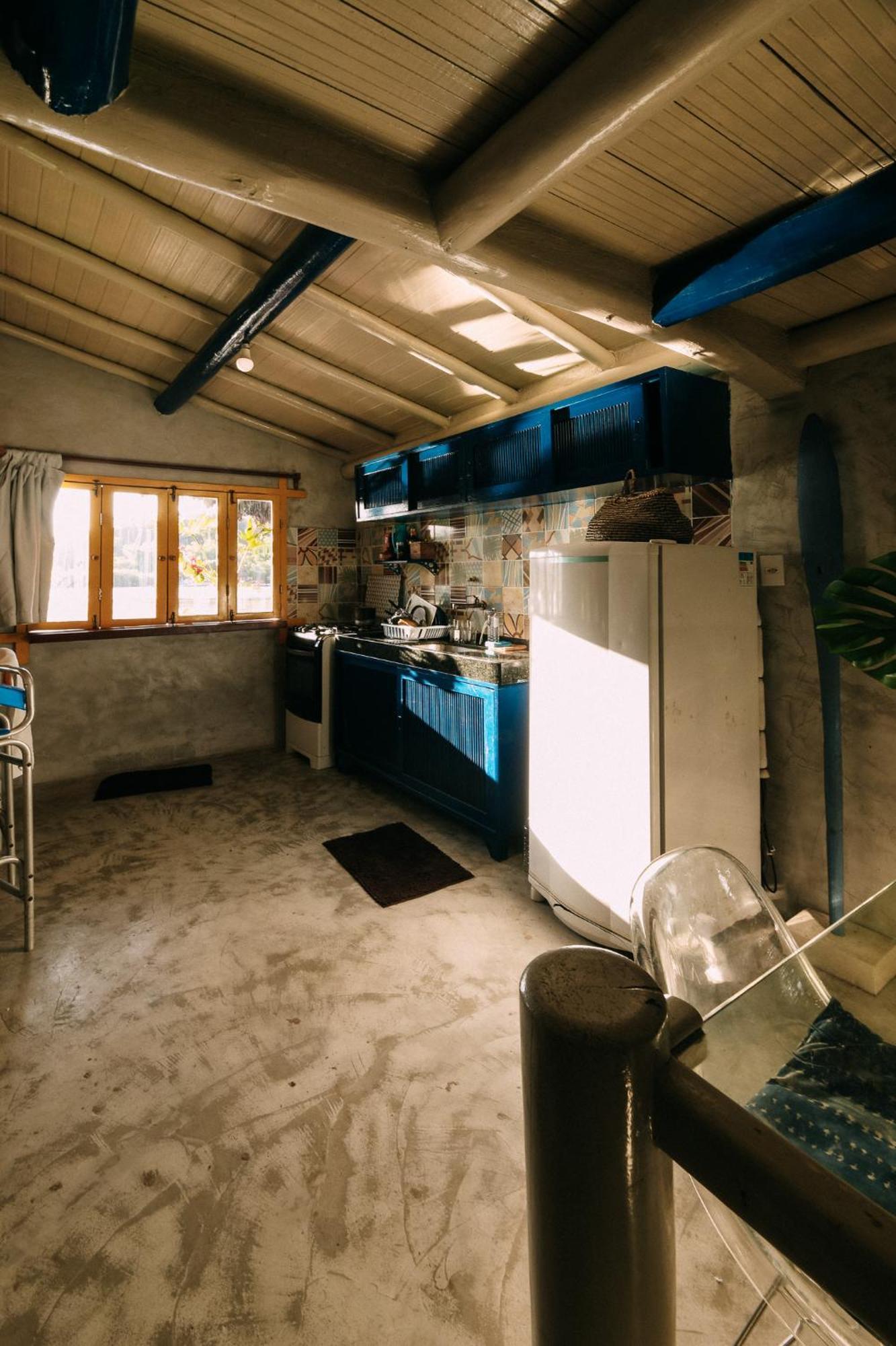 Casinha Azul na beira do Rio Caraíva Exterior foto